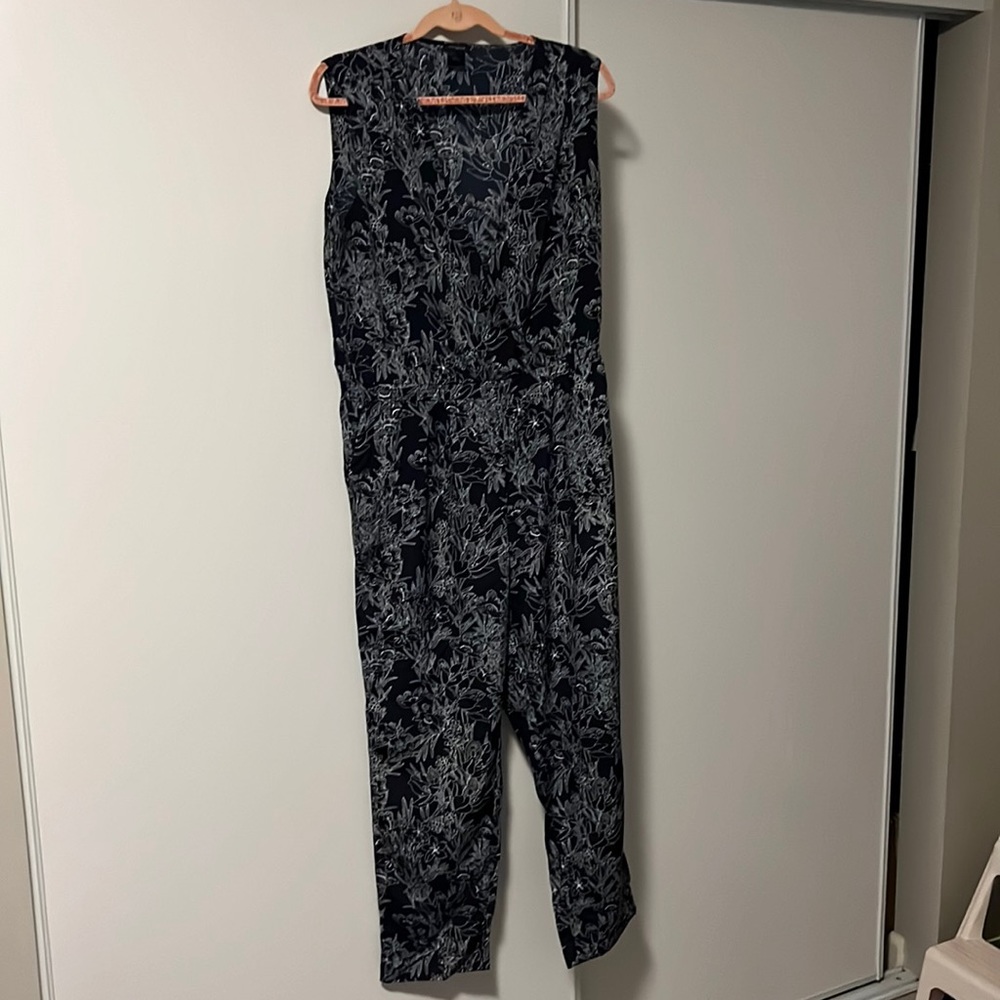 Ann Taylor jumpsuit size large